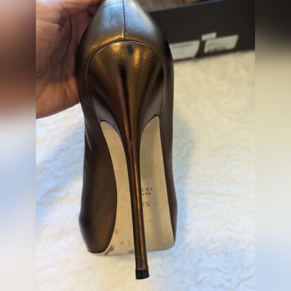 Gucci Light Bronze Nappa Silk Peep Toe Heels - Picture 8 of 12
